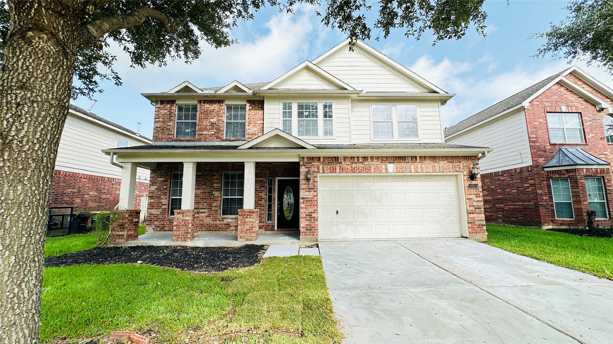 2024 Creek Run Drive Pearland TX 77584
