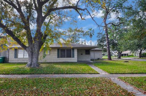 8209 Montridge Drive Houston TX 77055
