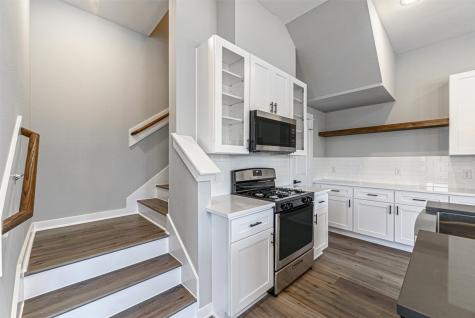 8475 Berry Brush Lane Houston TX 77022