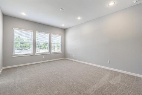 8475 Berry Brush Lane Houston TX 77022