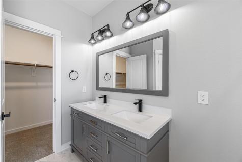 8475 Berry Brush Lane Houston TX 77022
