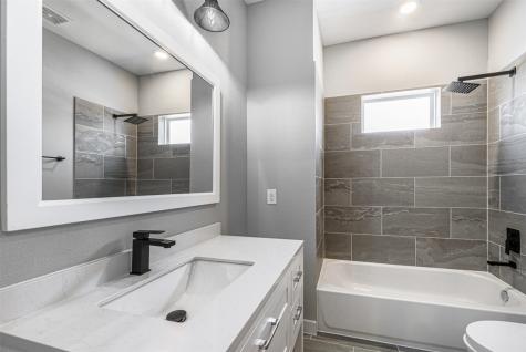 8475 Berry Brush Lane Houston TX 77022