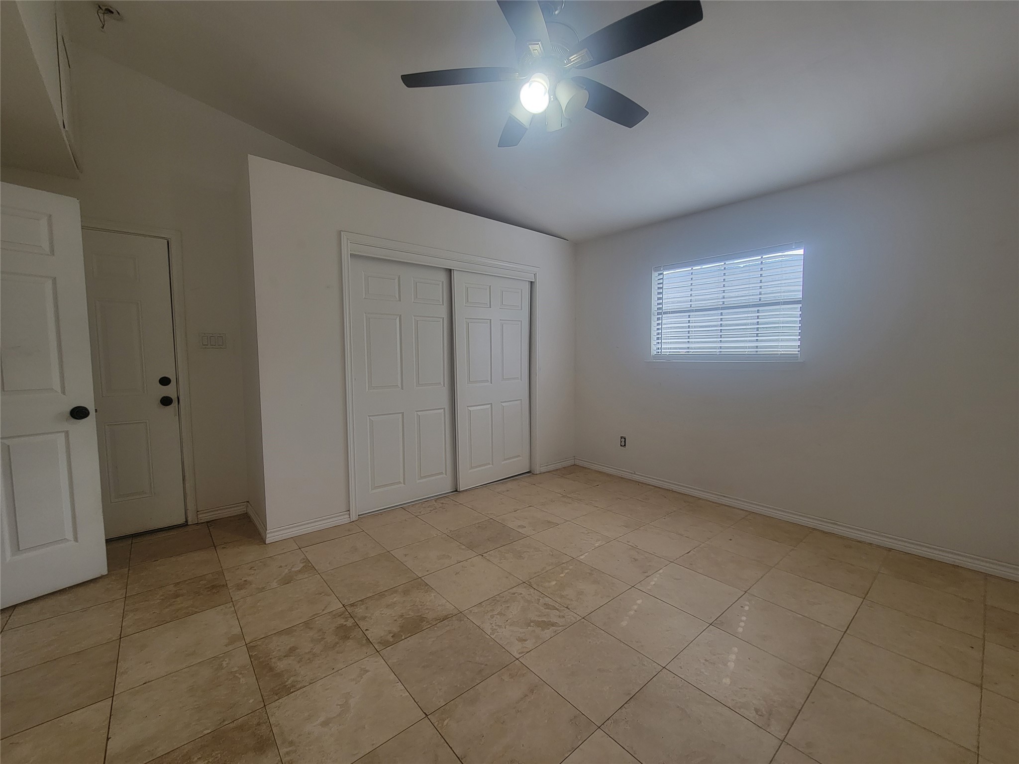 7810 Oakridge Drive Hitchcock TX 77563