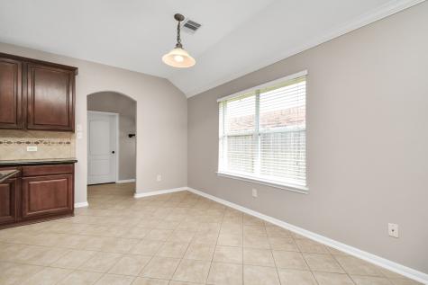 1819 High Falls Lane Pearland TX 77581