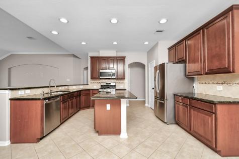 1819 High Falls Lane Pearland TX 77581