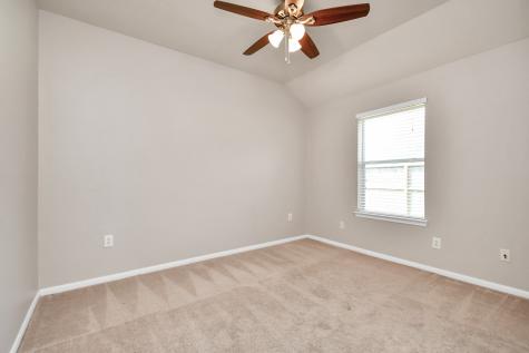 1819 High Falls Lane Pearland TX 77581