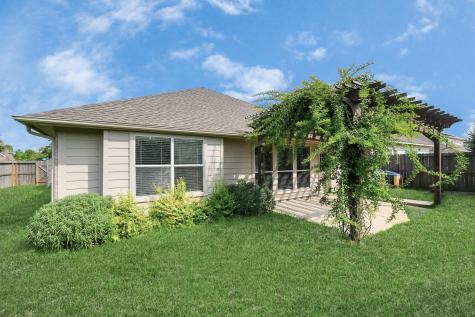 1819 High Falls Lane Pearland TX 77581