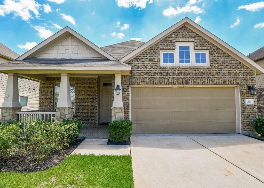 3814 Raintree Village Drive Katy TX 77449
