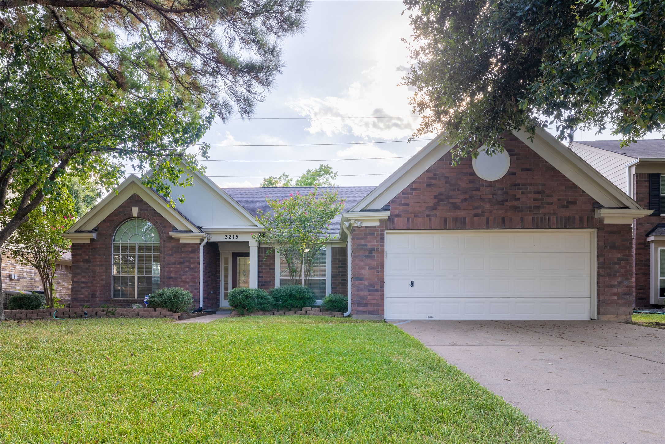 3215 Eagle Ridge Way Houston TX 77084