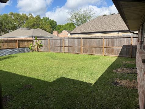 214 Kings Court Stafford TX 77477