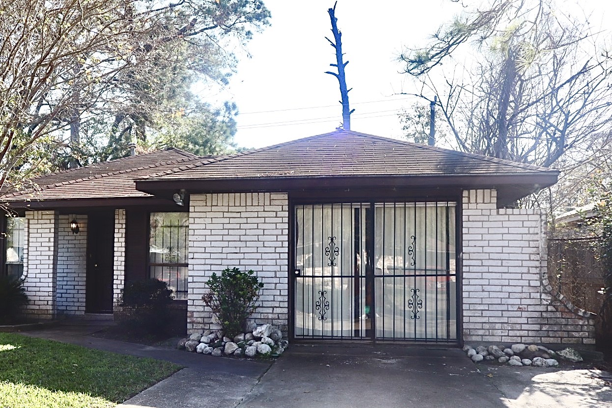 6422 Leedale Street Houston TX 77016