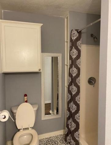 111 E Southland Avenue Alvin TX 77511