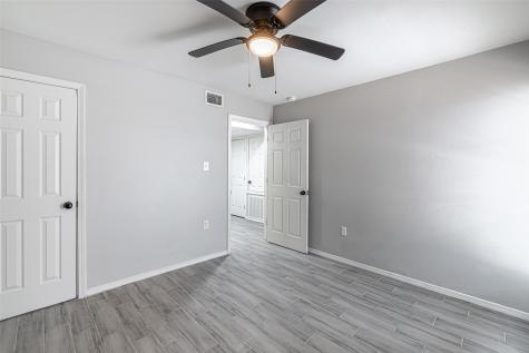 9711 Linkmeadow Lane 3 Houston TX 77025