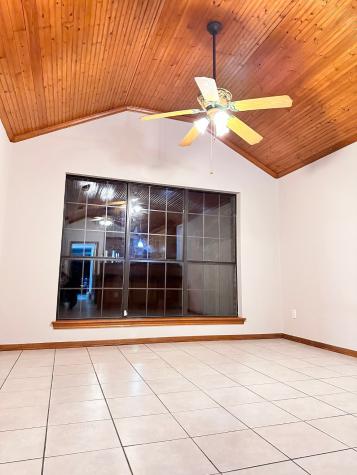 307 Live Oak Lane Friendswood TX 77546