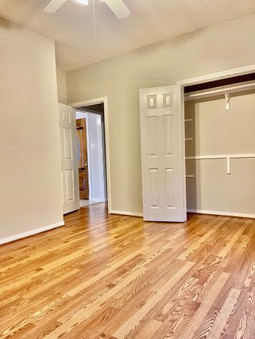 307 Live Oak Lane Friendswood TX 77546