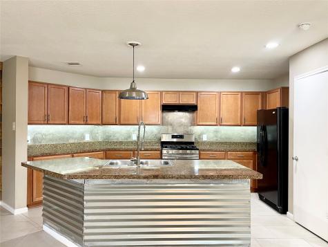 18722 White Barnwood Cypress TX 77433
