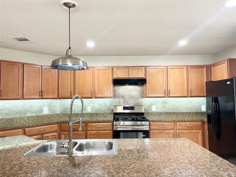 18722 White Barnwood Cypress TX 77433