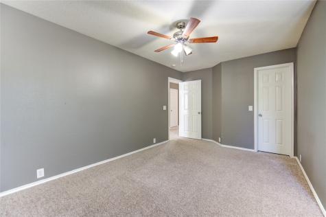 5711 Kenwood Missouri City TX 77459