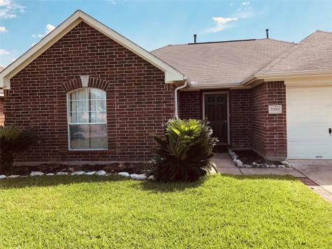 5399 Morgan Oak Drive Alvin TX 77511