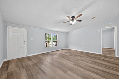 10591 Settlers Crossing Conroe TX 77303