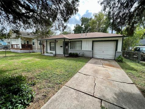 736 Neyland Street Houston TX 77022
