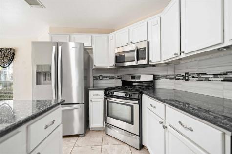 16910 Sky Harbor Court Friendswood TX 77546