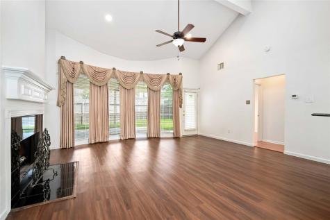 16910 Sky Harbor Court Friendswood TX 77546