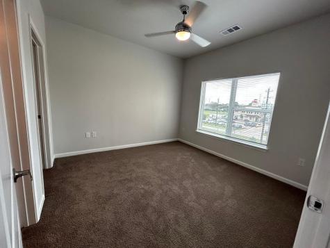 2136 W 34th Street 131 Houston TX 77018