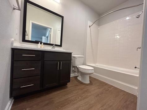2136 W 34th Street 131 Houston TX 77018