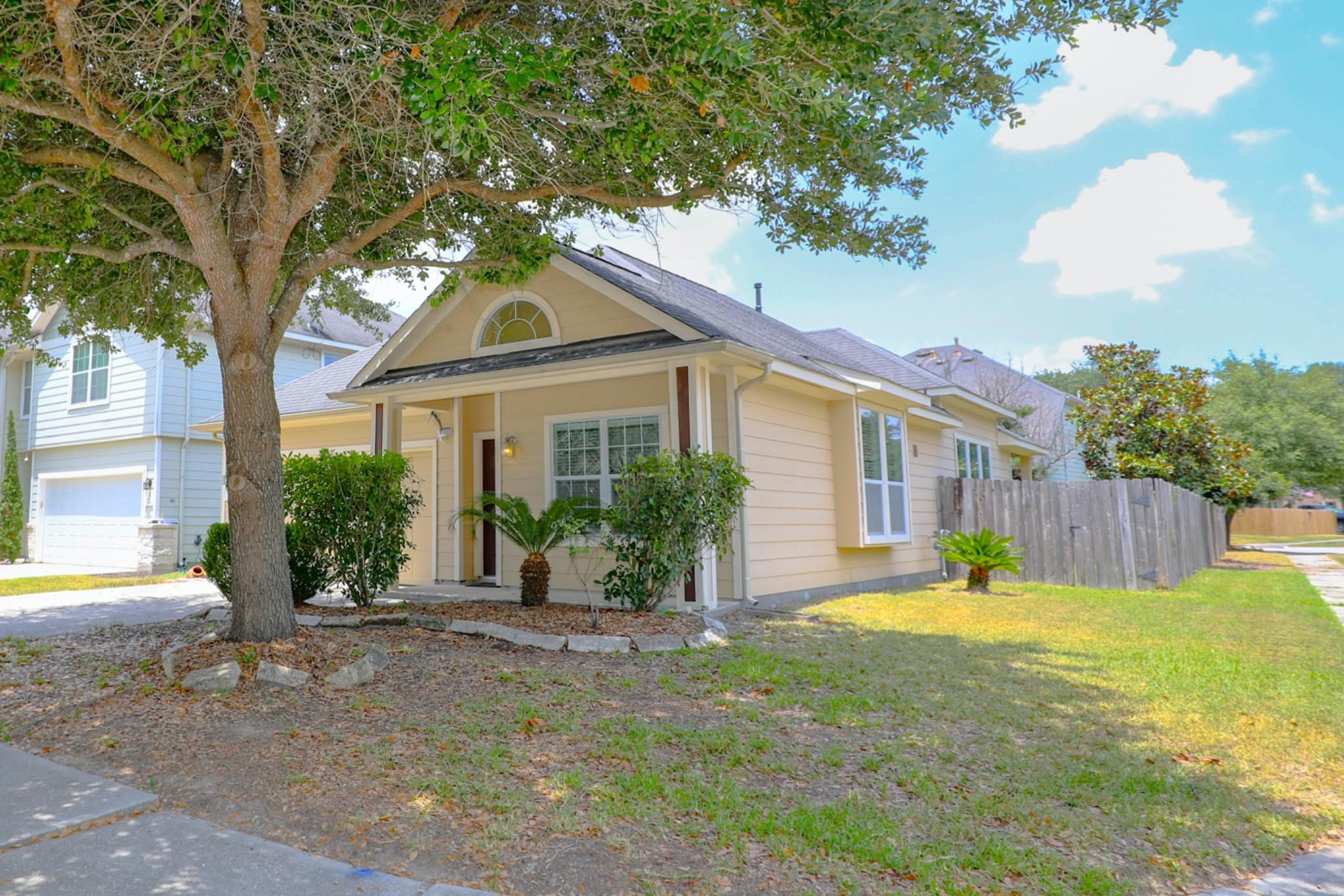12827 Pecan Shores Drive Houston TX 77044