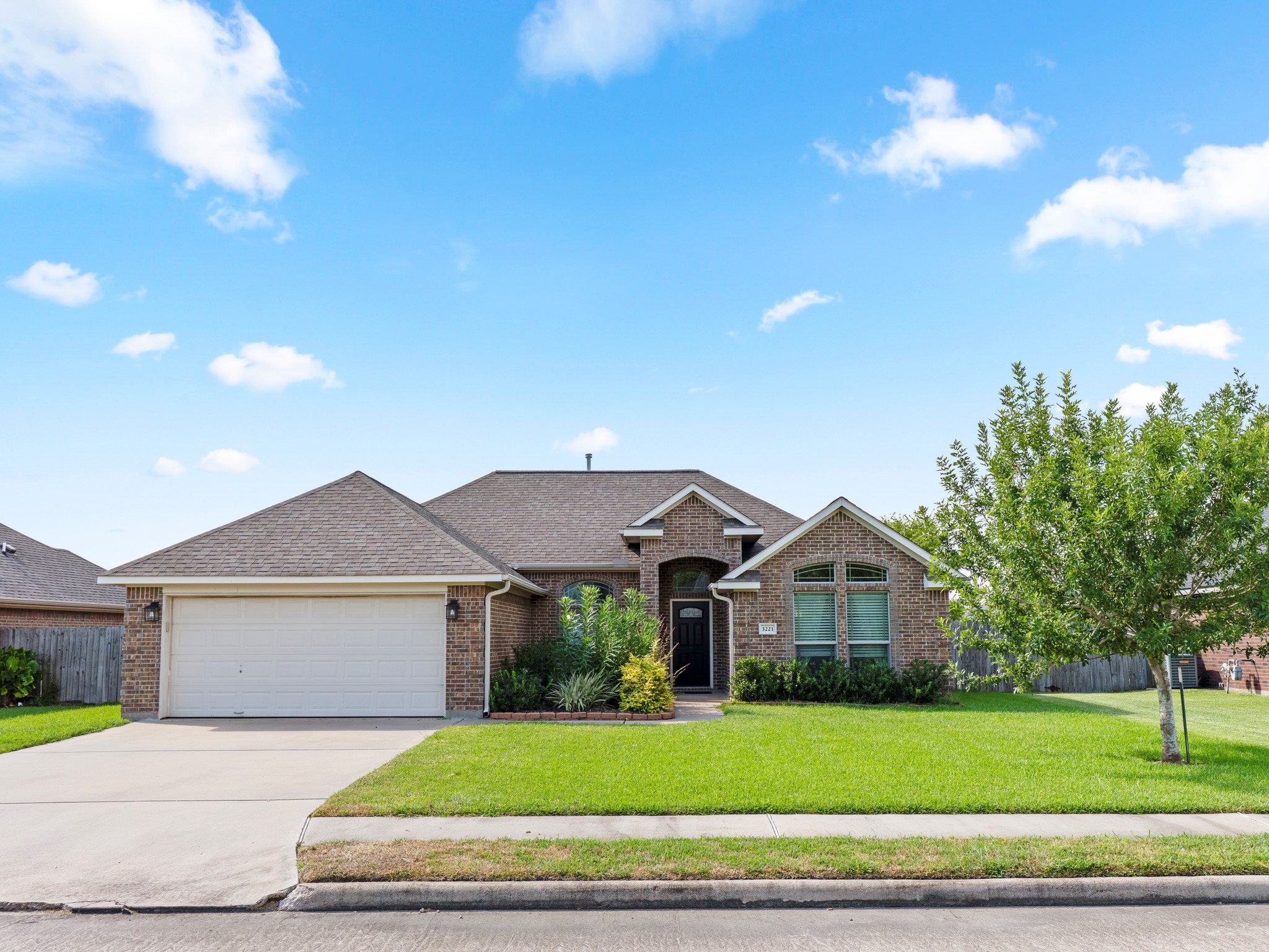 3221 El Camino Street Bay City TX 77414