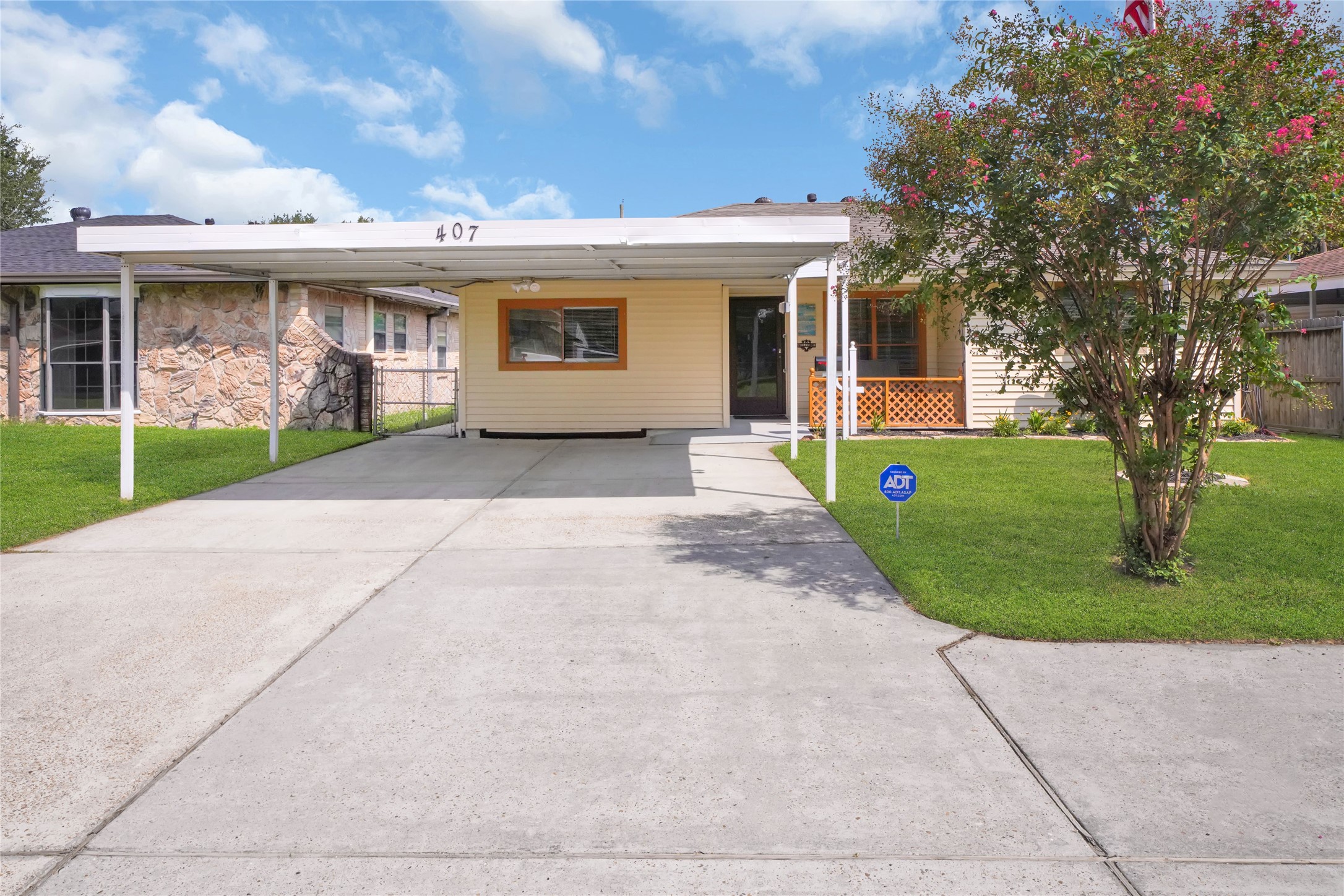 407 Avenue F South Houston TX 77587