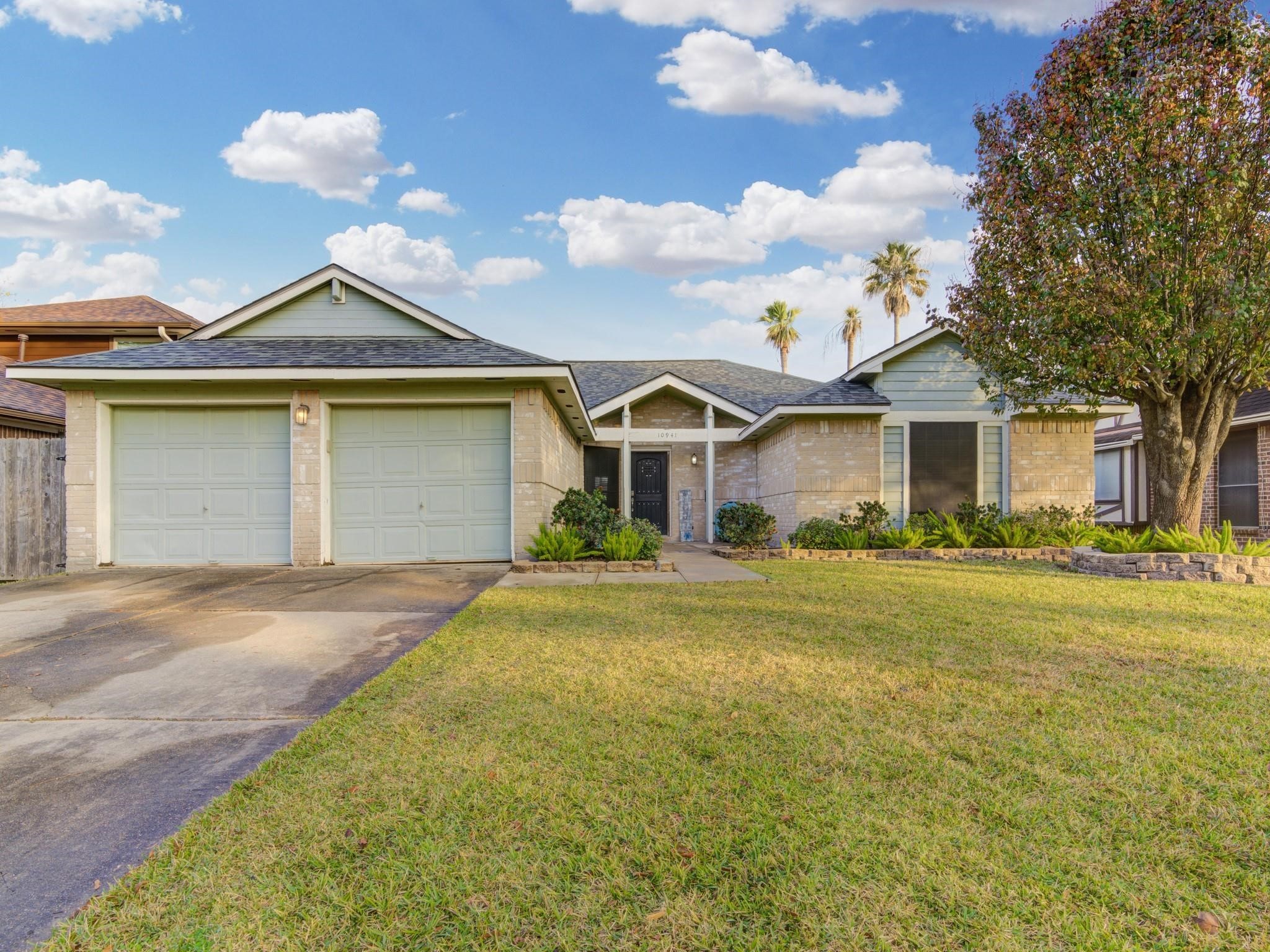 10941 Dogwood Drive La Porte TX 77571