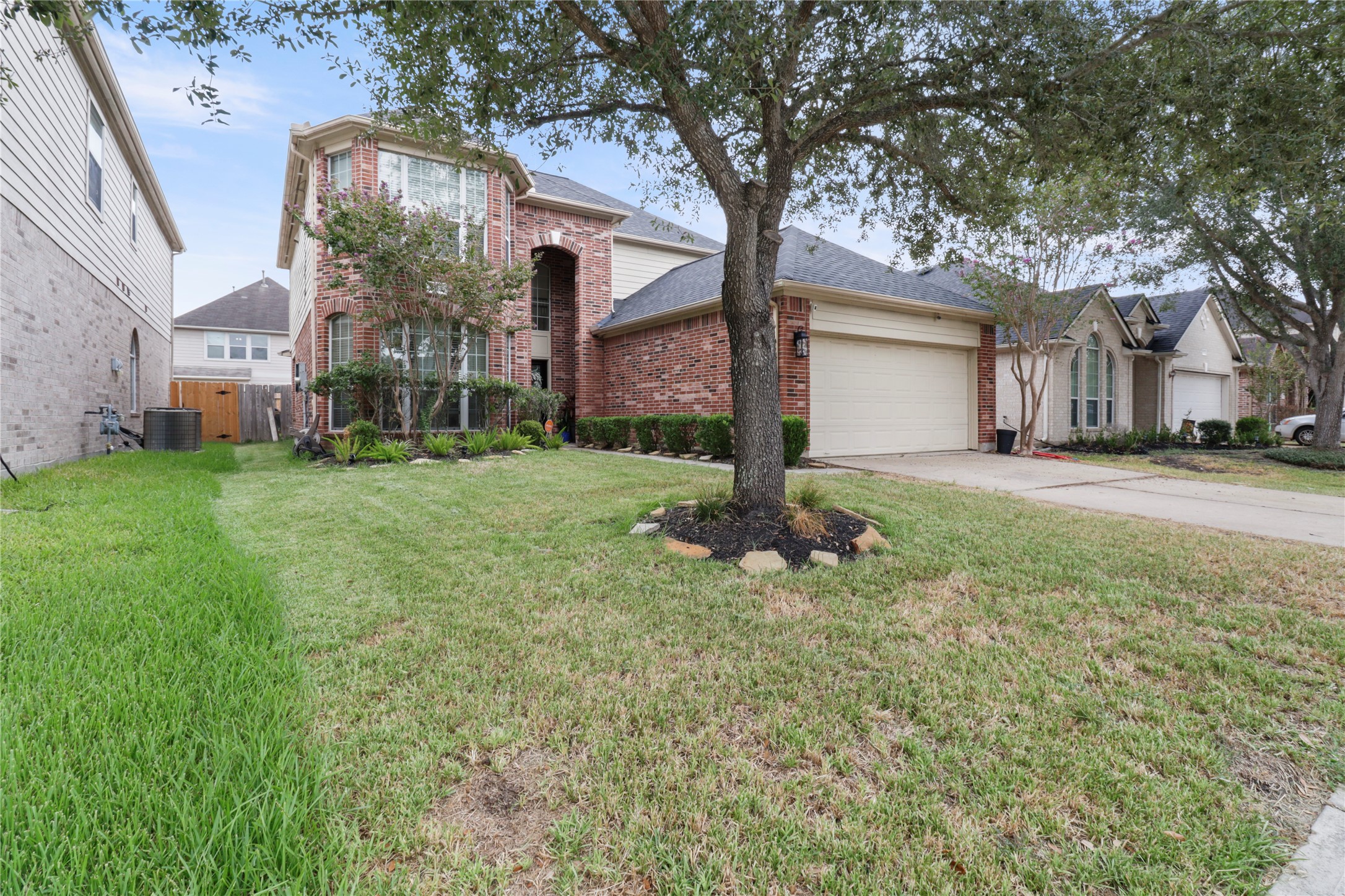2723 Edgewick Elm Street Fresno TX 77545