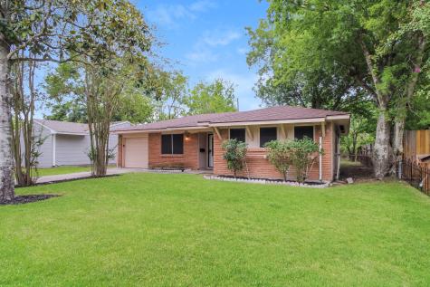 4415 Akard Street Houston TX 77047
