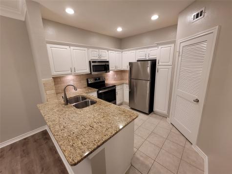1919 Post Oak Park Drive 2104 Houston TX 77027