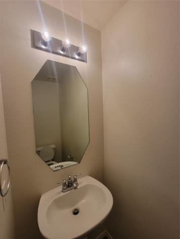 2410 Lakecrest Village Court Katy TX 77493