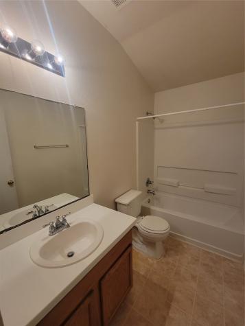 2410 Lakecrest Village Court Katy TX 77493