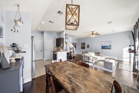 5102 Hardy Street Houston TX 77009