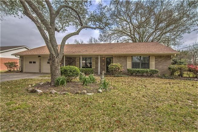 1605 Hartt Street Baytown TX 77520