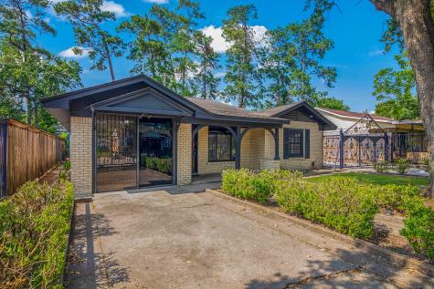 311 Eleanor Street Houston TX 77009