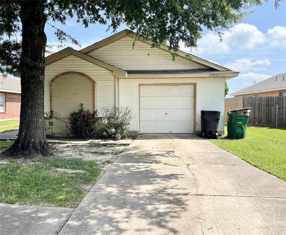 15823 Ridgecroft Road Houston TX 77053