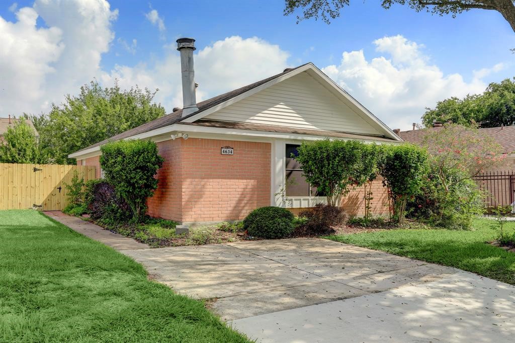 4634 Orange Circle S Pearland TX 77581
