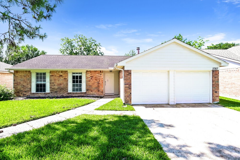 2787 Pinewood Drive League City TX 77573
