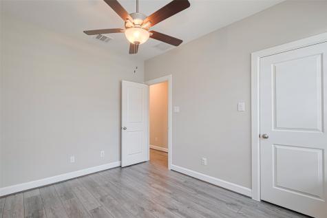 504 Billingsgate Chase Conroe TX 77304
