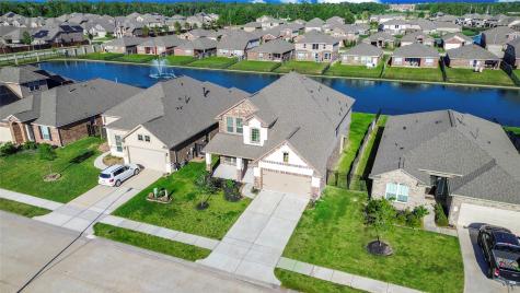 29627 Yaupon Shore Drive Spring TX 77386