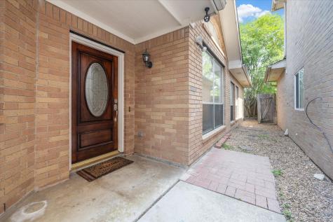 1339 Parkway Court Houston TX 77077