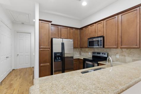 1303 Sherwood Point Lane Houston TX 77043