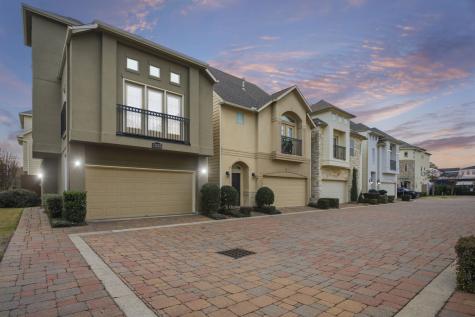 1303 Sherwood Point Lane Houston TX 77043