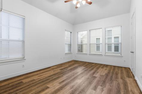1303 Sherwood Point Lane Houston TX 77043